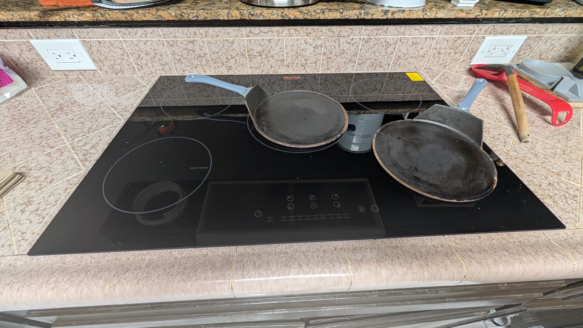 VEVOR Built-in Induction Electric Stove Top 30 Inch, 5 Burners Electric Cooktop, 9 Power Levels & Sensor Touch Control, Easy to Clean Ceramic Glass Surface customer photo 1