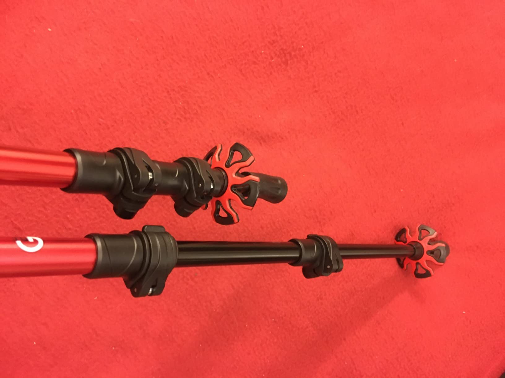 G2 23/25/30 Inch Mountain Terrain Snowshoes with Trekking Poles Set, Special Steel Traction Rails, EVA Foam Padded, Flexible Pivot Bar, Tote Bag, Grey/Blue/Red Available customer photo 2