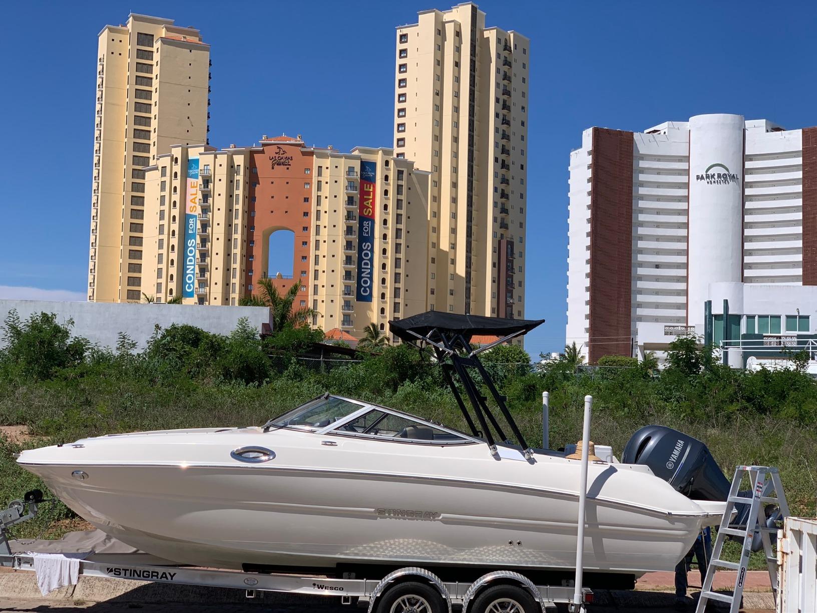 Reborn Launch Reverse Arch Universal Wakeboard Boat Tower - Forward Leaning Facing Swept, Fits Boats with Beams 78