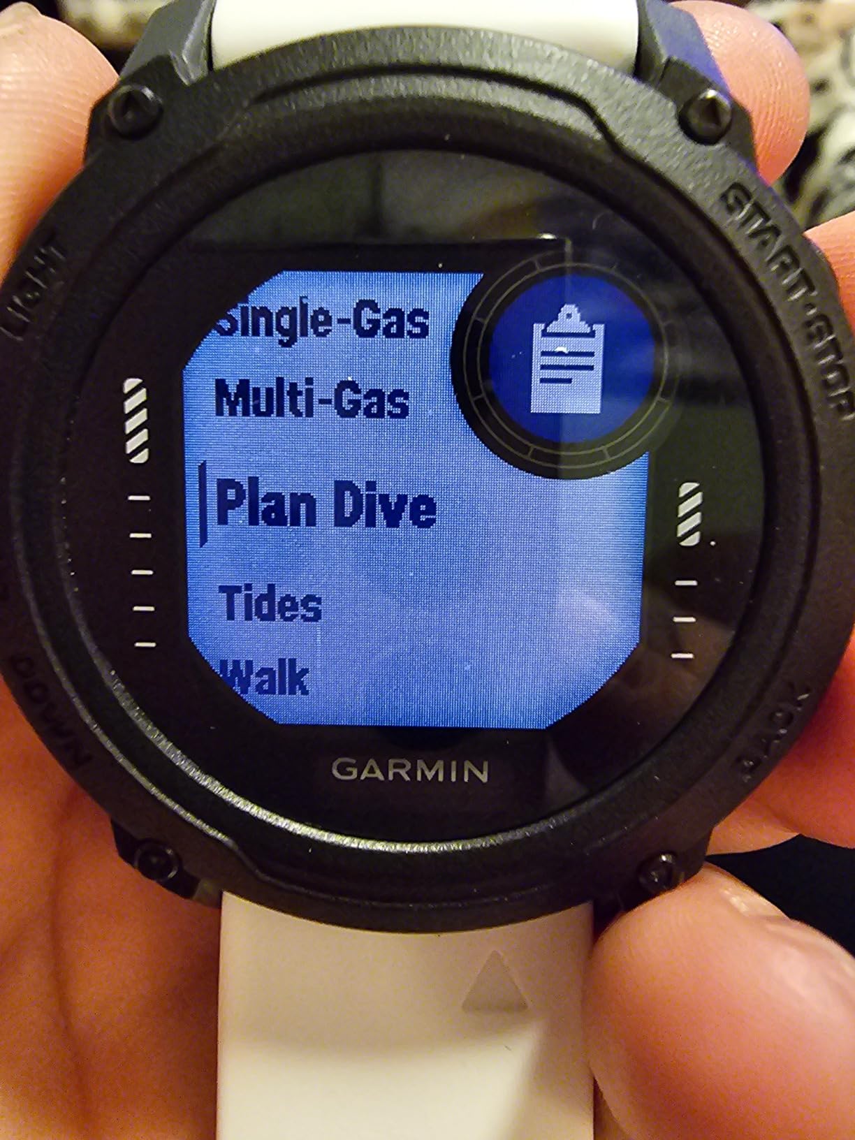 Garmin Descent™ G1, Rugged Dive Computer, Multiple Dive Modes, Activity Tracking, Slate Gray customer photo 1