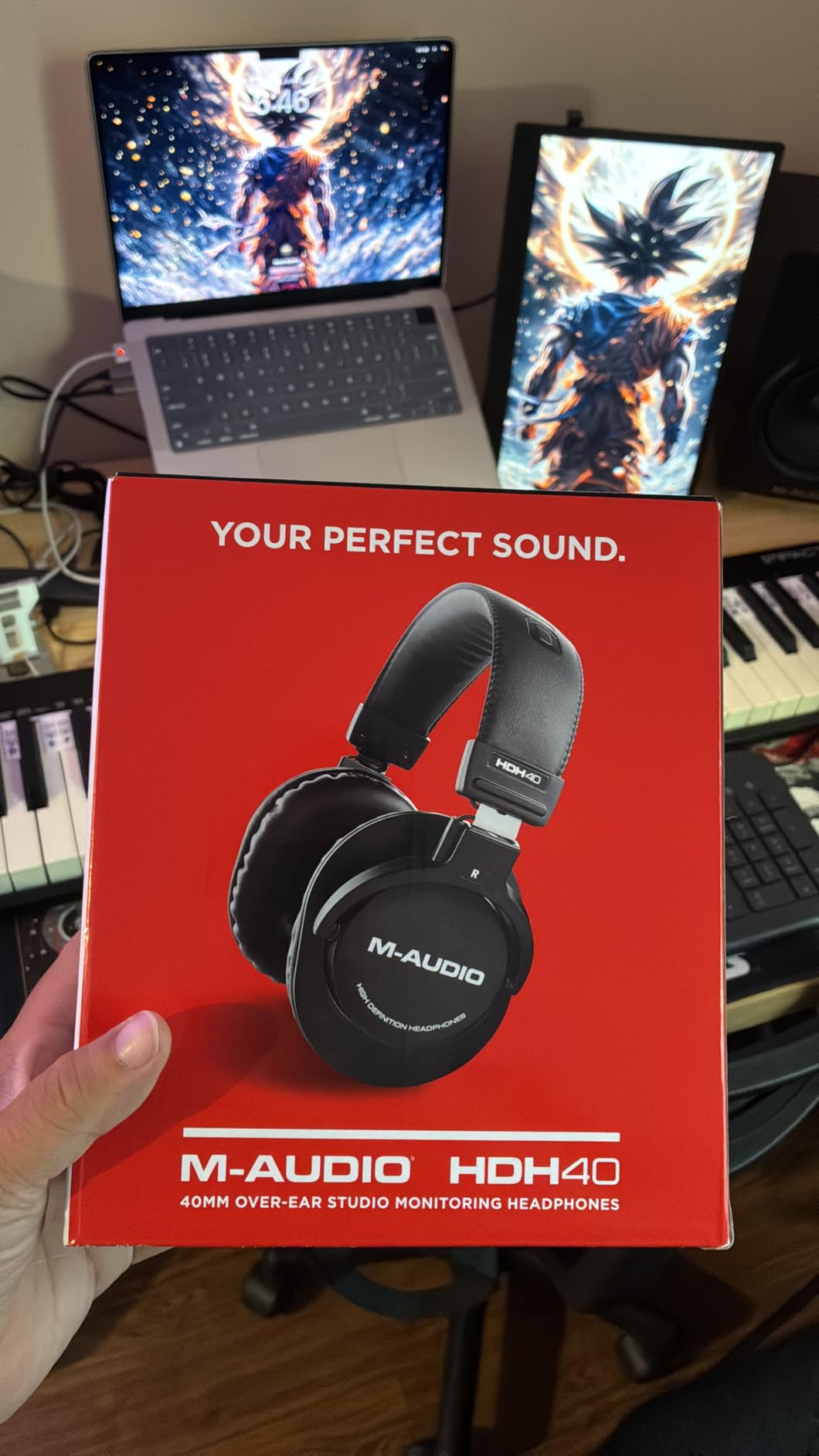 M-AUDIO HDH40 - Over Ear Studio Headphones customer photo 2