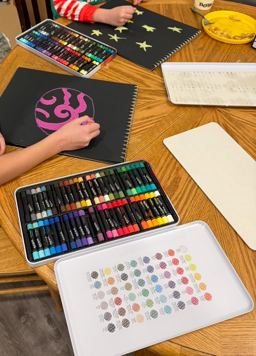 Mont Marte Oil Pastels in Tin Box Signature 48pc, 48 Assorted Colors, Vibrant Oil Pastel Set, Great Blending and Layering, Comes in Storage Case, Ideal for Art, Craft, Coloring and Sketching customer photo 1