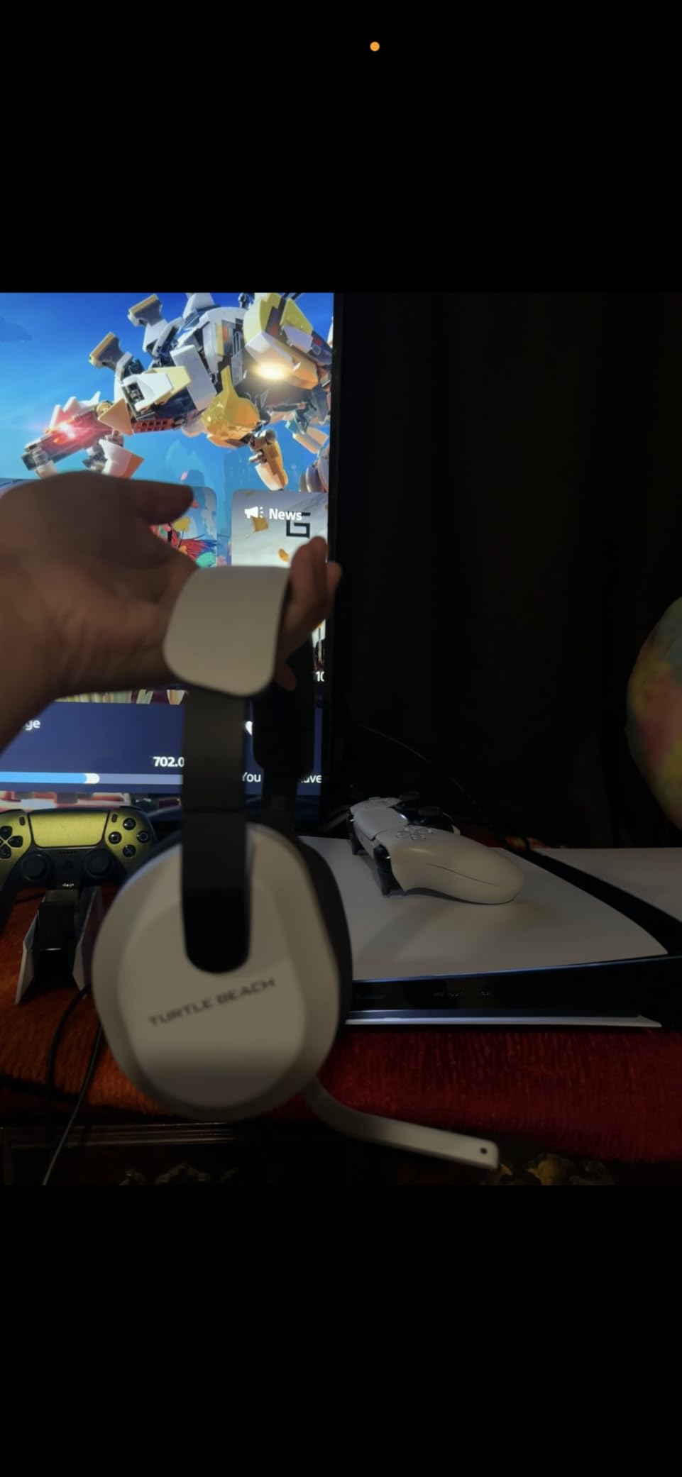 PS5 Controller Charging Station Dock, Dual Charging for Dualsense, playstation 5 Wireless Accessories with Blue LED ON/Off Automatically customer photo 1