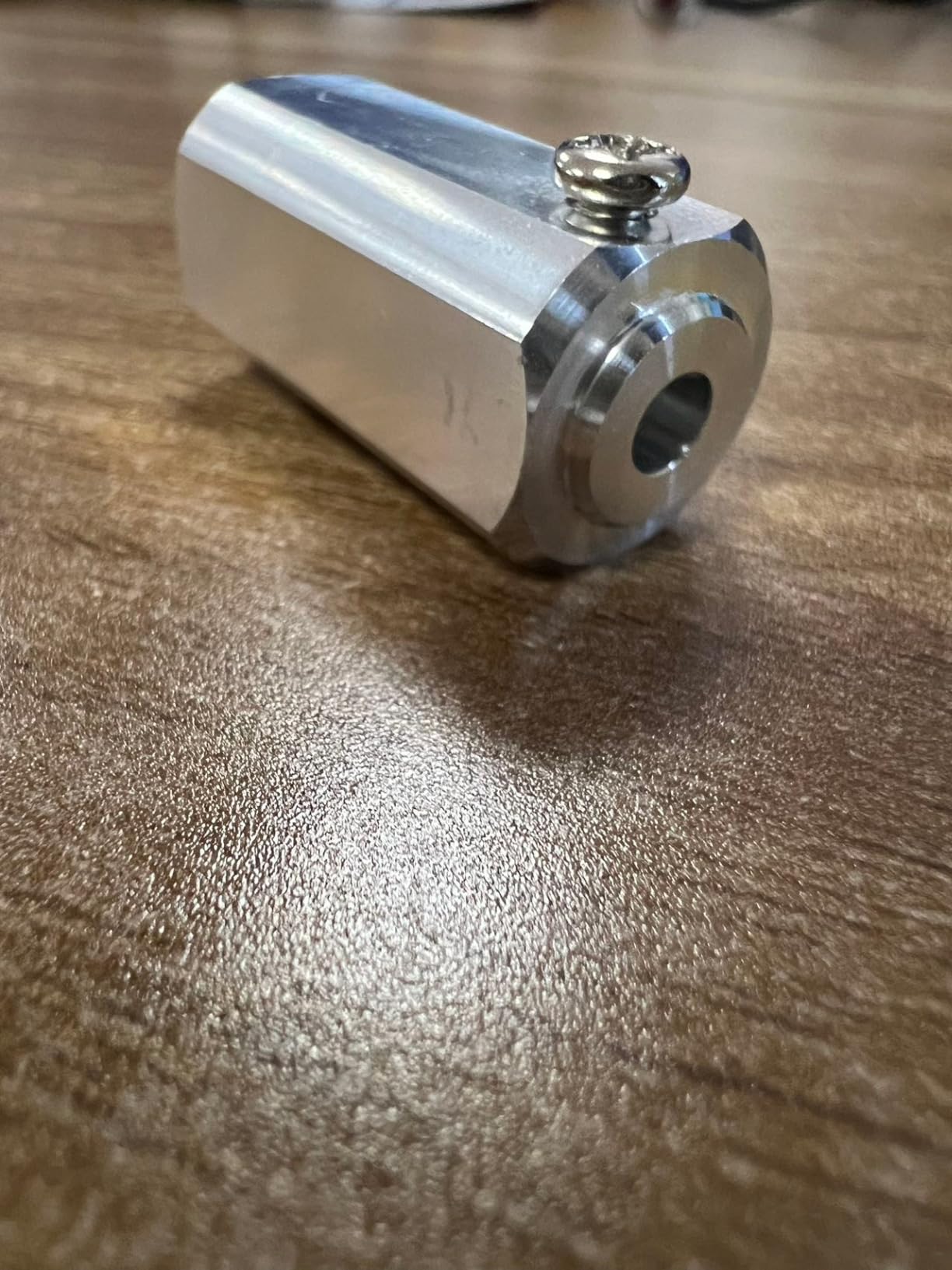 THIRDREALITY ZigBee Smart Blind, Motorized Blackout Window Shades with Remote, Cordless Honeycomb Blinds, Automatic Height Setting, AA Batteries Powered, 28