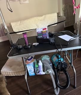 Lyromix 36''Large Dog Grooming Table, Adjustable Cat Drying Desktop with Arms, Nooses, Mesh Tray, Foldable Pet Station at Home, Maximum Capacity Up to 330Lb, 36inch, Black customer photo 1