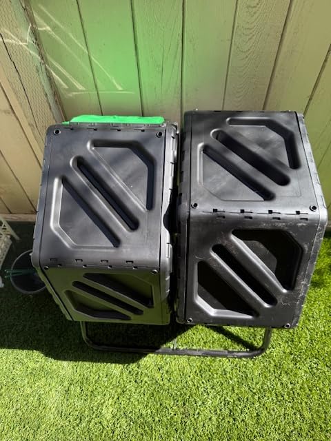 Goplus Compost Bin, 80 Gallon (300 L) Large Outdoor Composting Box w/Top Flip Latch-on Lid, Bottom Exit Door, BPA Free Material, Grass Food Trash Composter Barrel for Garden Yard, Easy Assembly customer photo 1