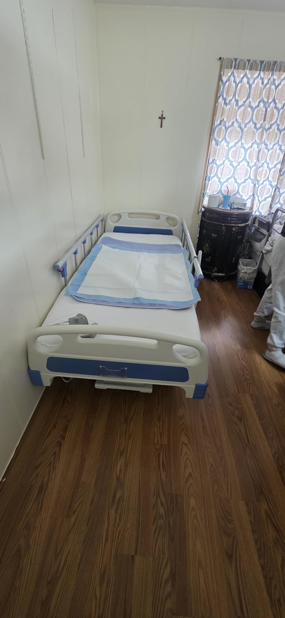 Point A (PAM-3) Premium Full Electric Hospital Bed, 4.7