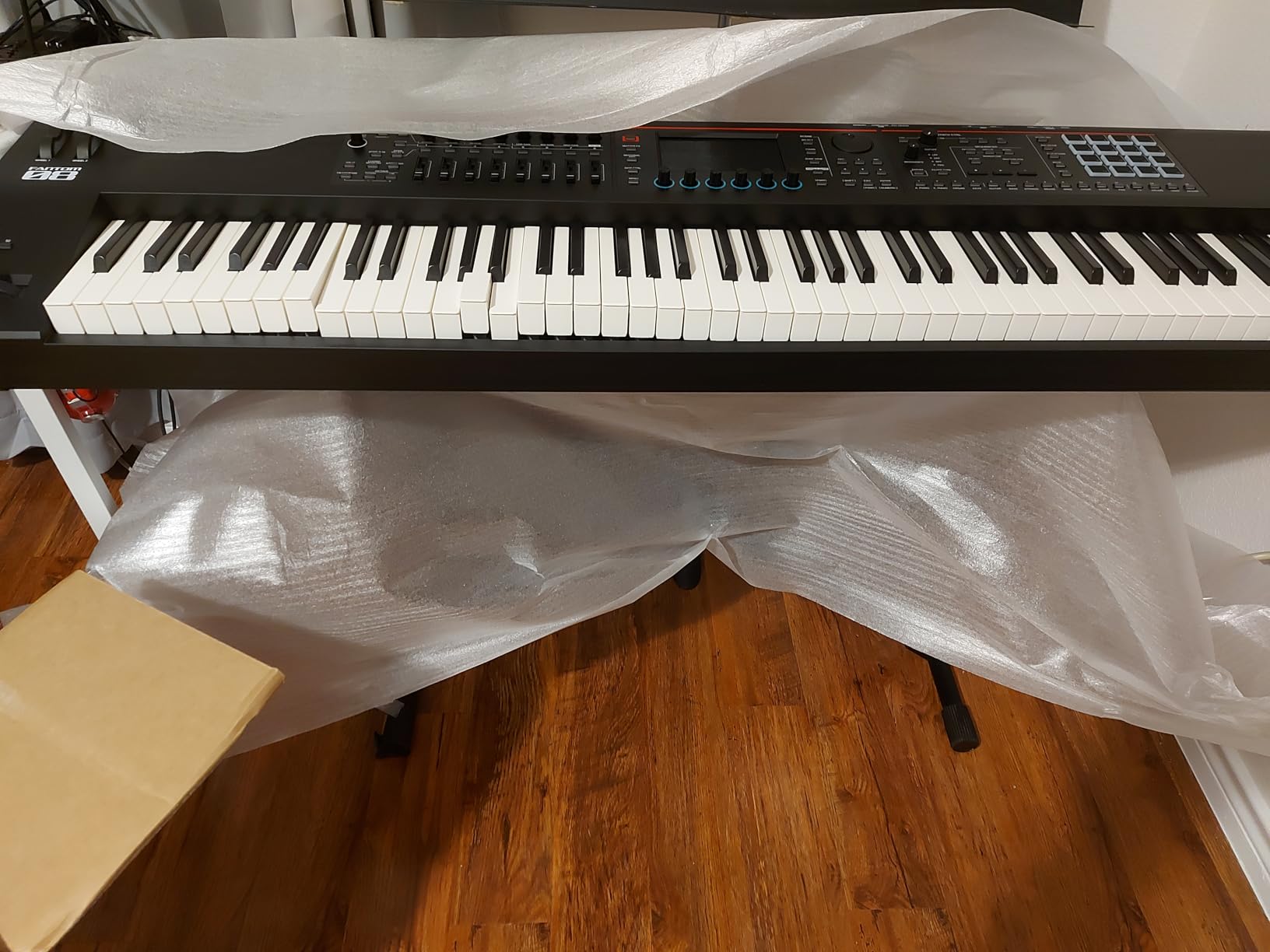 Roland FANTOM-08 WEIGHTED-ACTION SYNTHESIZER KEYBOARD - 88-Note Weighted Keyboard | Thousands of Roland Electronic & Acoustic Sounds | ZEN-Core and SuperNATURAL Technologies customer photo 2