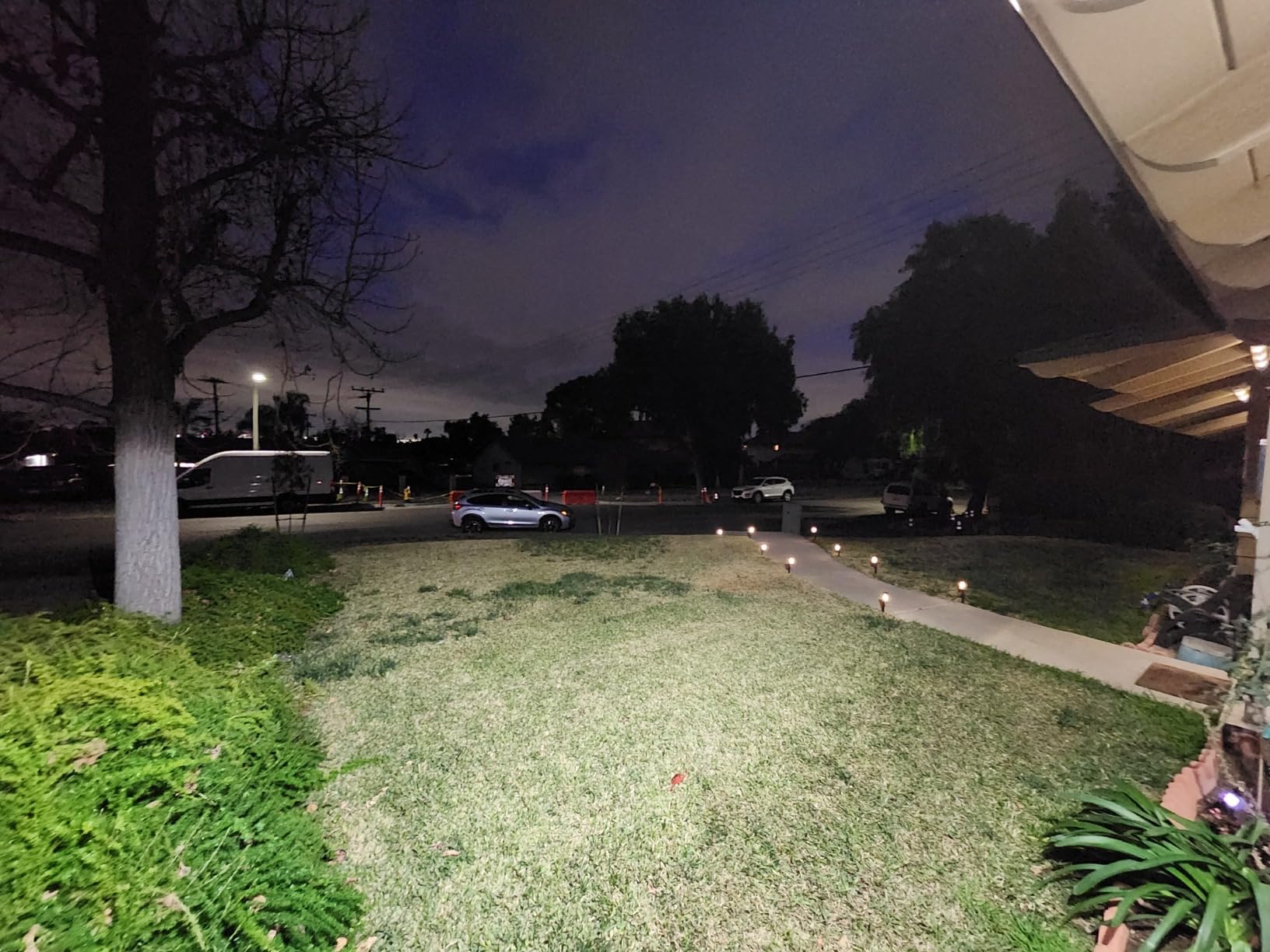 LUTEC 32W 3500 Lumen LED Security Lights Motion Sensor Light Outdoor, 5000K Daylight, IP65 Waterproof, Dusk to Dawn, Motion Detector Flood Light for Garage, Yard, Porch-White customer photo 2