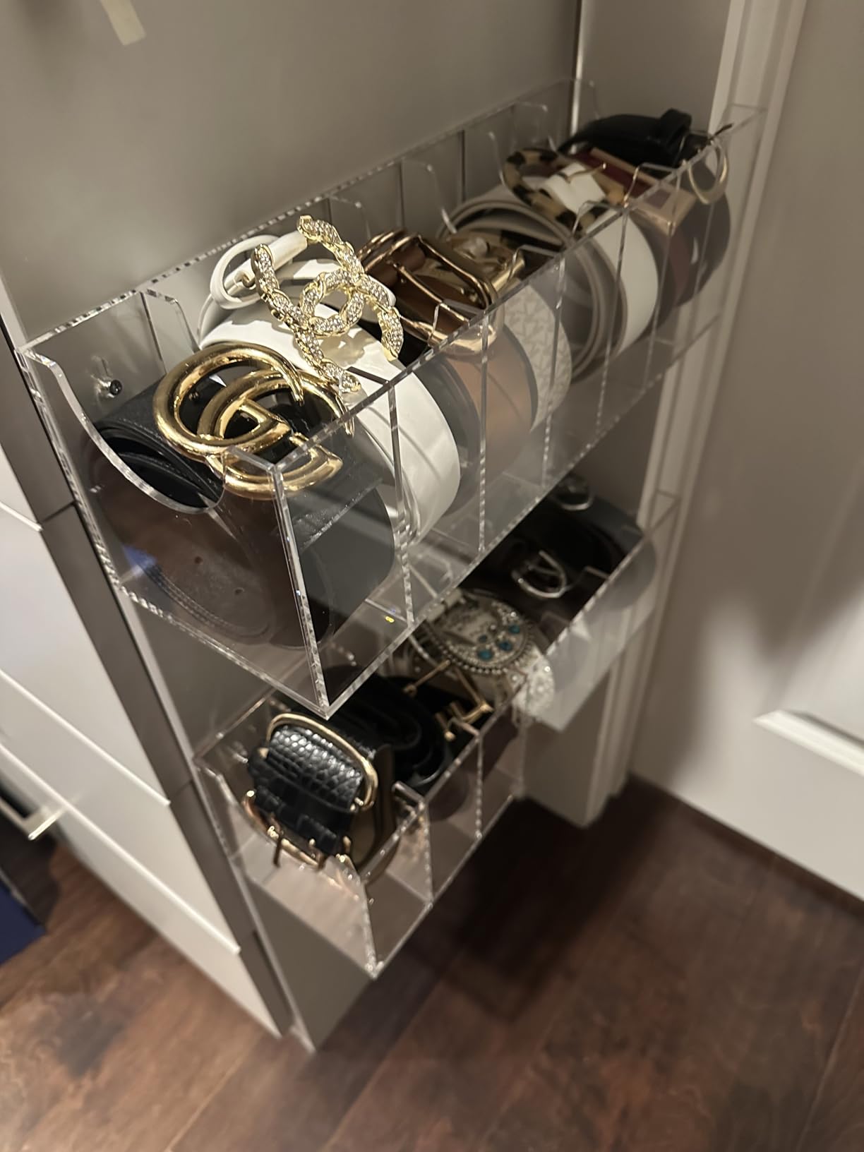 NIUBEE Belt Organizer, Acrylic Belt Storage Holder for The Closet, 7 Compartments Display Case for Tie and Bow Tie customer photo 2