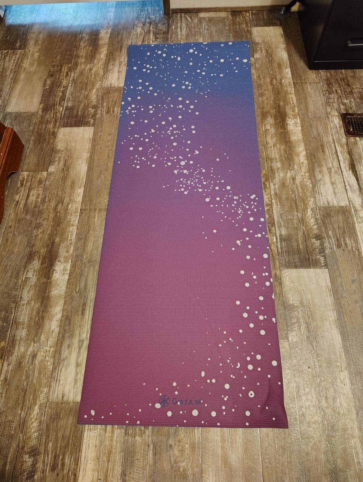 Gaiam Yoga Mat - Premium 6mm Print Extra Thick Non Slip Exercise & Fitness Mat for All Types of Yoga, Pilates & Floor Workouts customer photo 2