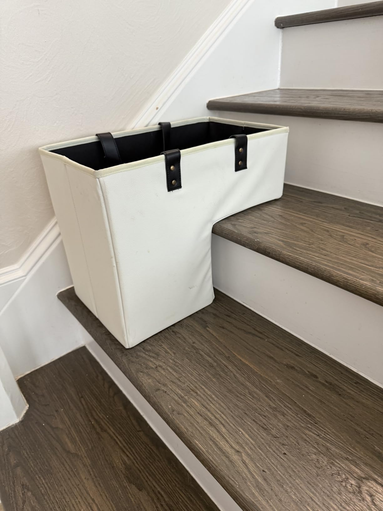 SAM AND MABEL Stair Baskets for Carpeted and Wooden Stairs - 16