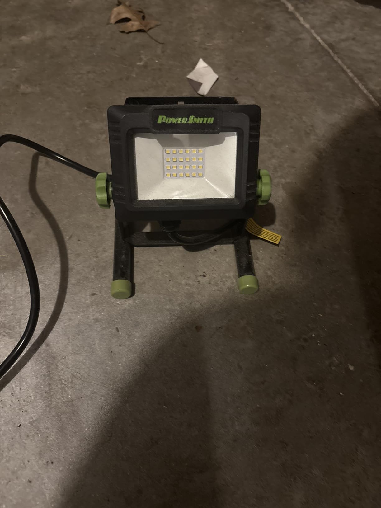 PowerSmith PWLS020H 2000 Lumen Portable LED Work Light with Metal Stand and Sealed Power Switch customer photo 2