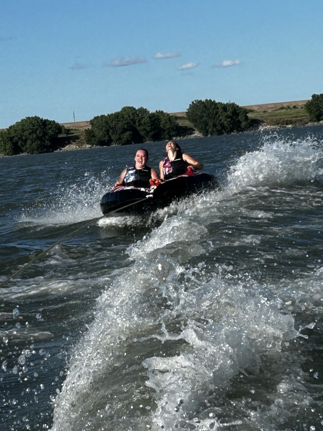 ZOOMBROS Towable Tubes for Boating 2 Person, Water Tubes for Boats to Pull, Safety Inflatable Boat Tubes and Towables, Water Sport Towables with Drainage, Quick Connector, Large Capacity customer photo 2