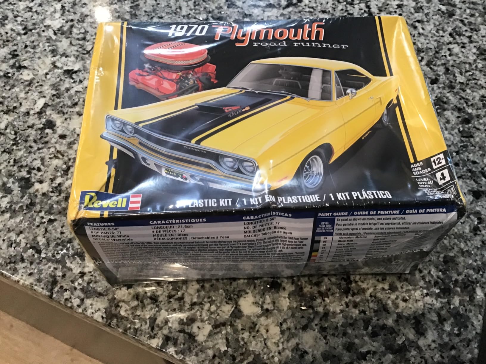 Revell 14531 '70 Plymouth Road Runner 1:24 Scale 77-Piece Skill Level 5 Model Car Building Kit customer photo 2