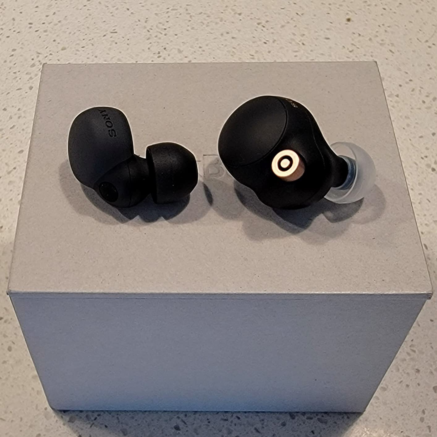 LinkBuds S Truly Wireless Noise Canceling Earbud Headphones with Alexa Built-in, Bluetooth Ear Buds Compatible with iPhone and Android, Black customer photo 1