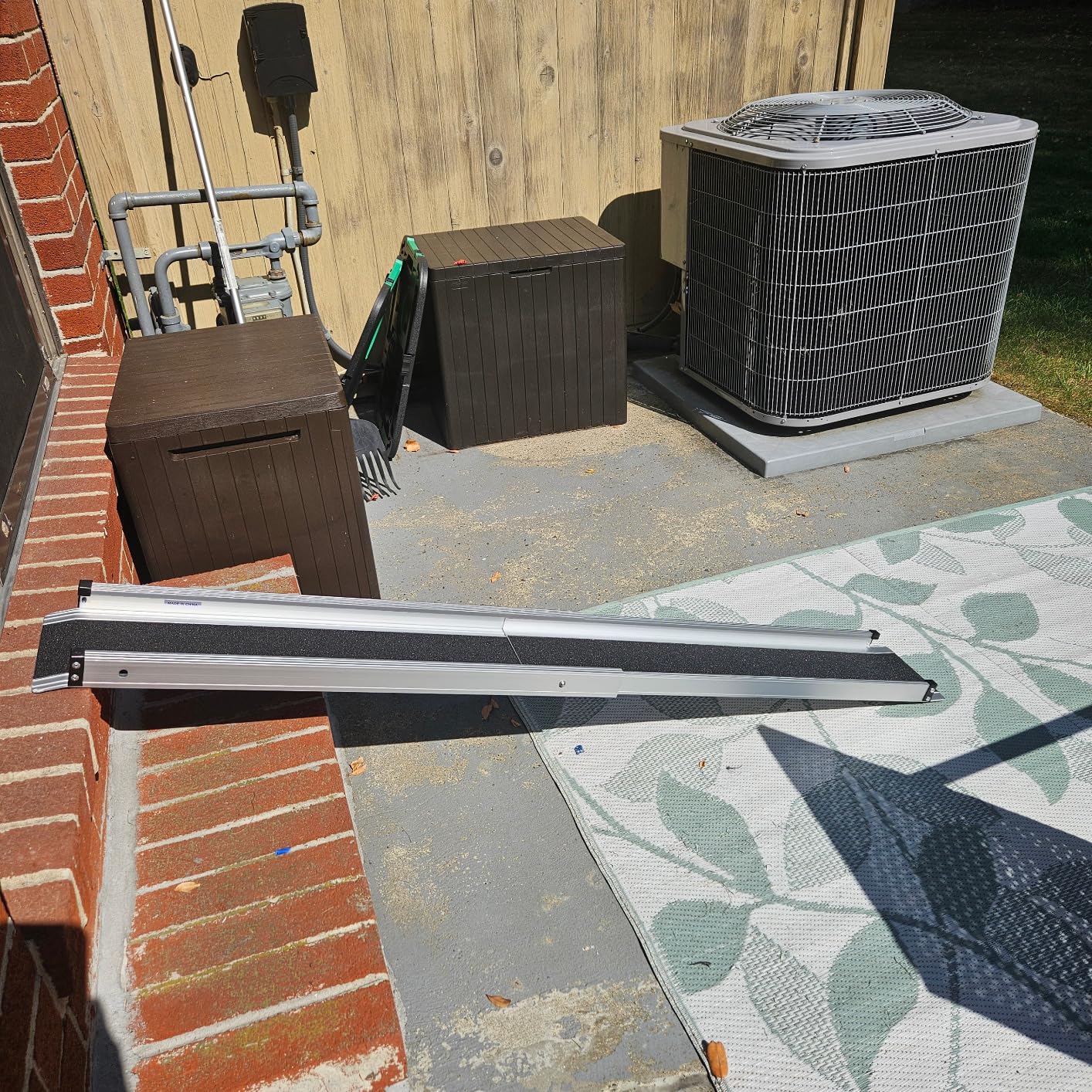 Adjustable Wheelchair Ramp 7FT Telescoping Portable Wheelchair Ramps for Steps Ramps for Wheelchair for Home with Storage Bag Aluminum Non-Skid Ramps 84