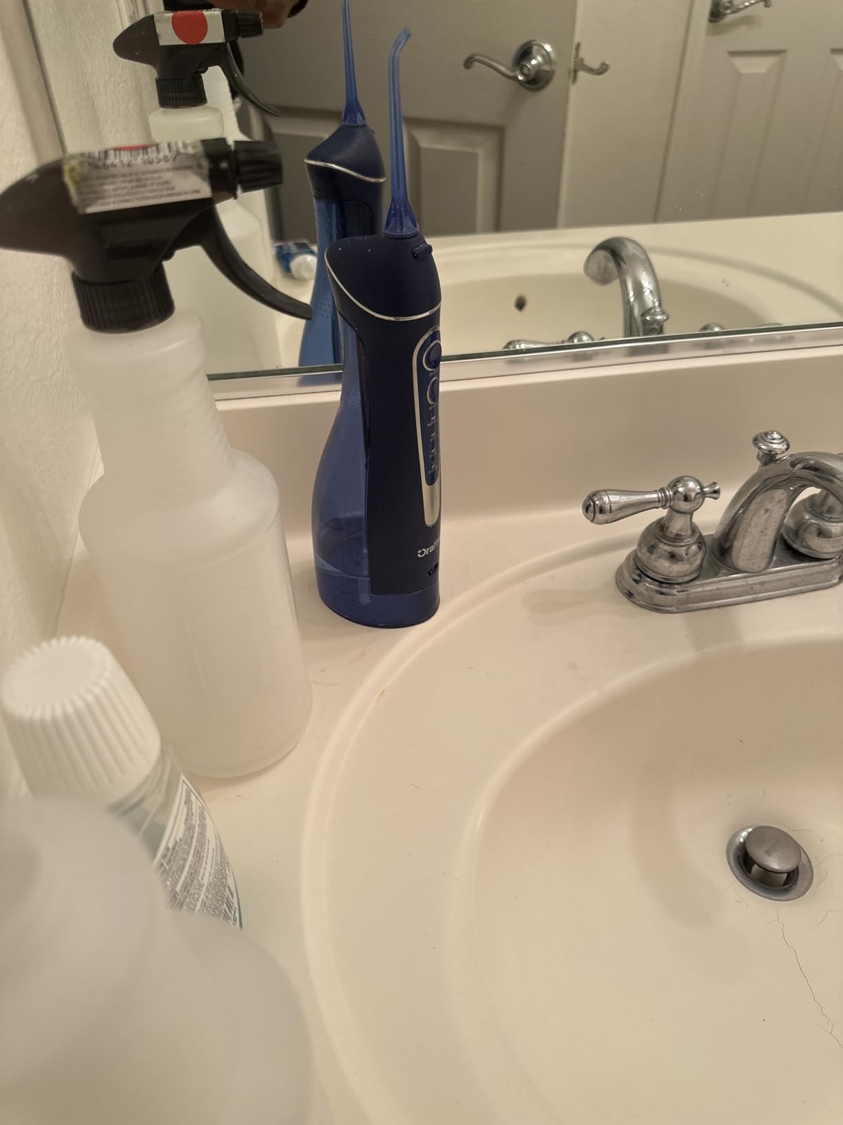 Oralfree Water Dental Flosser Cordless for Teeth Cleaning - 4 Modes Oral Irrigator 300ML Braces Flossers Cleaner, Rechargeable Portable IPX7 Waterproof Powerful Battery for Travel Home customer photo 2