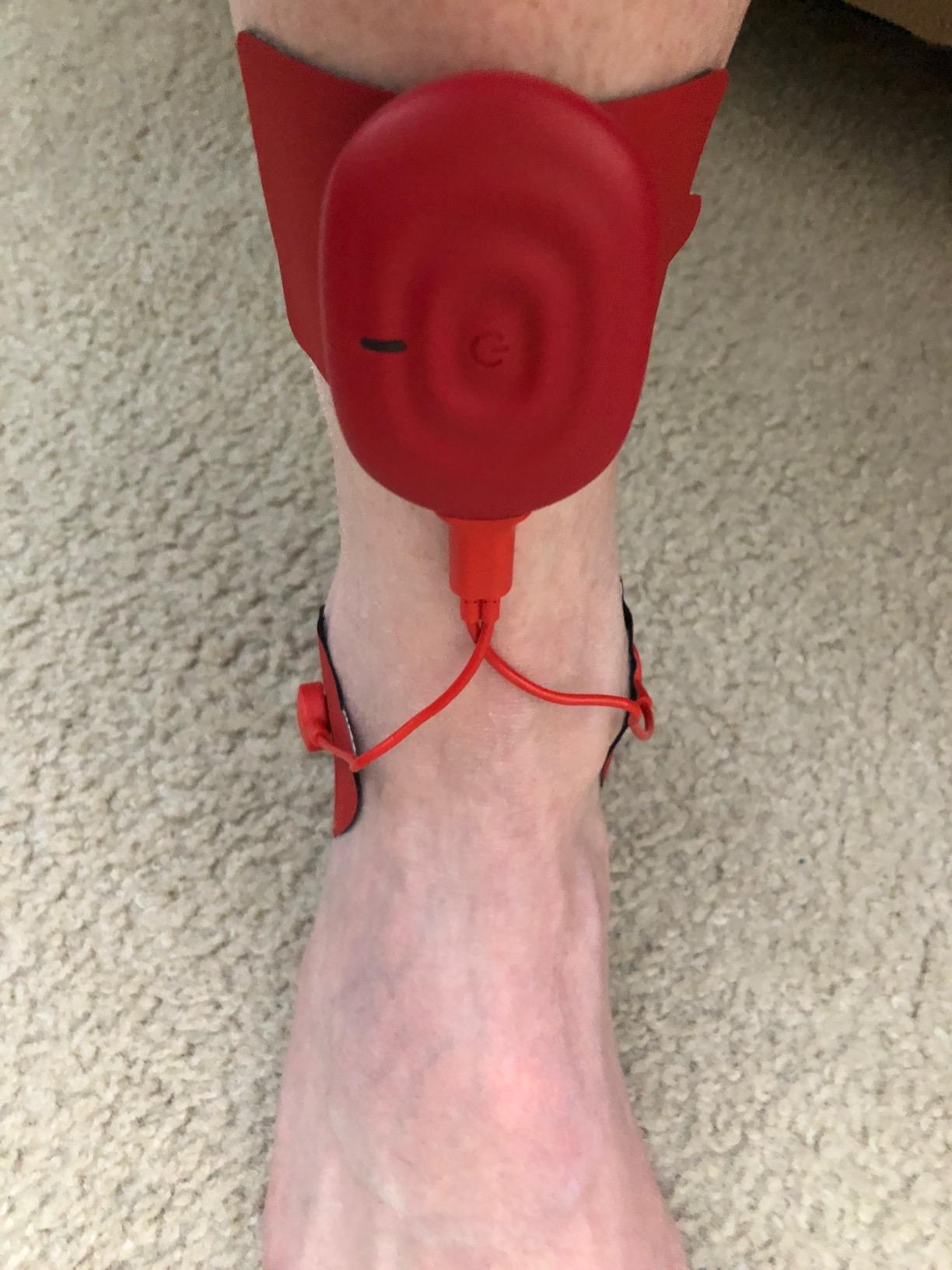 Therabody PowerDot 2.0 Uno - Stim TENS Unit for Pain Relief, Bluetooth Electrical Muscle Stimulation Device, 1 Smart Wireless NMES & TENS Pod for Muscle Discomfort, Period Cramp and Pain Relief customer photo 1