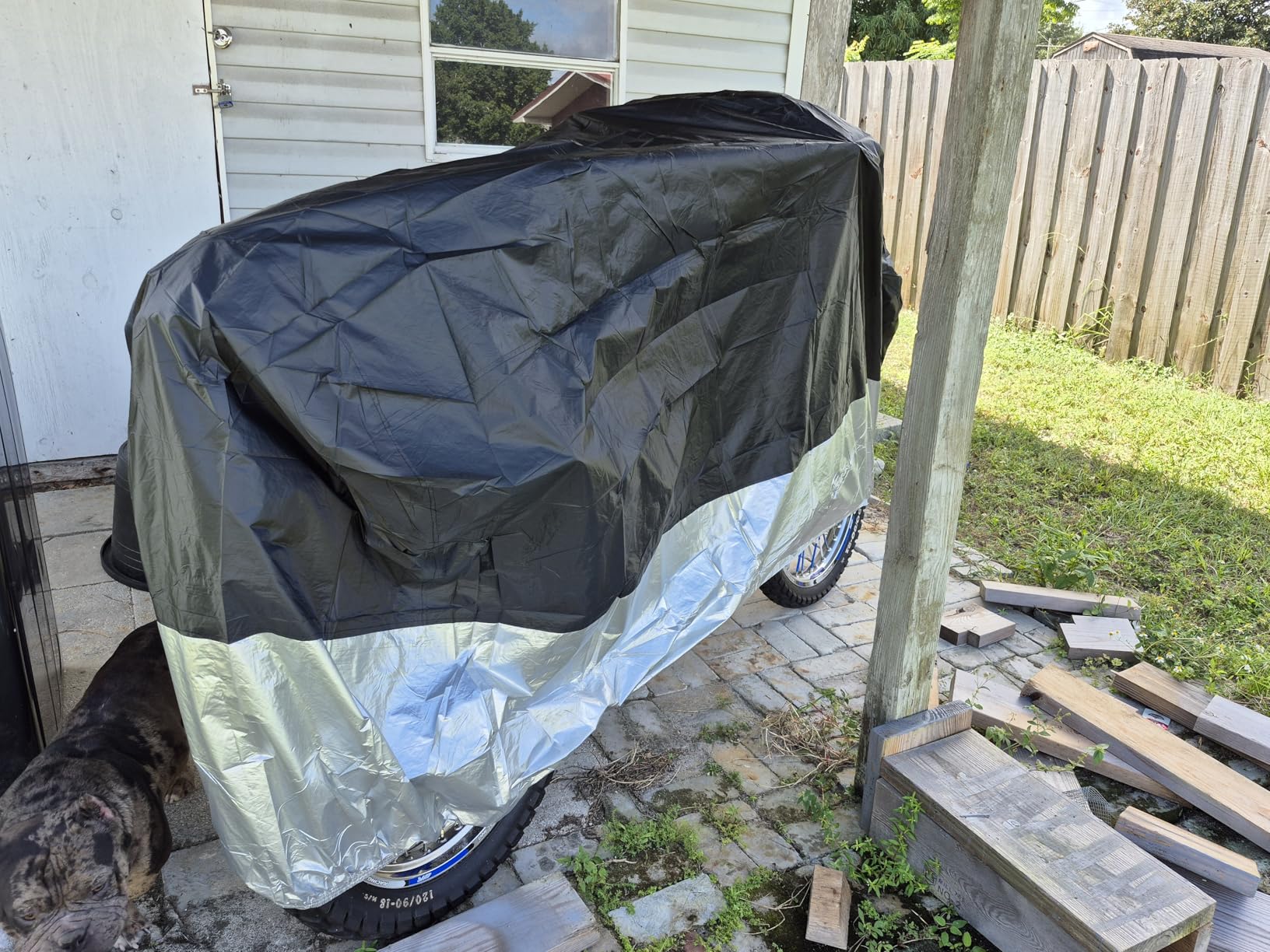 Motorcycle Covers, Outdoor Waterproof Motorbike Covers with Lock-Holes & Storage Bag, Fits up to 96.5