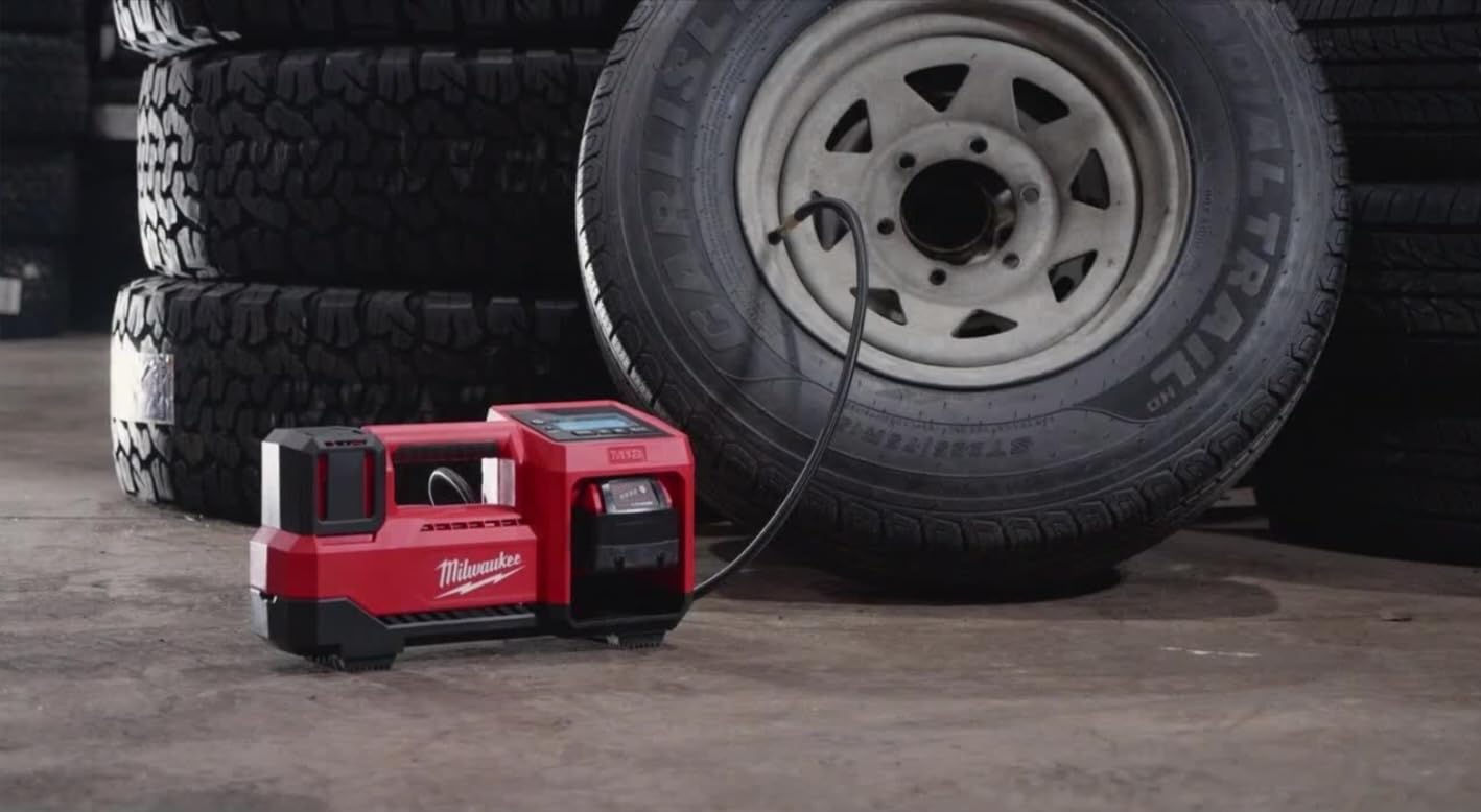 Milwaukee M18 Inflator 2848-20 customer photo 1