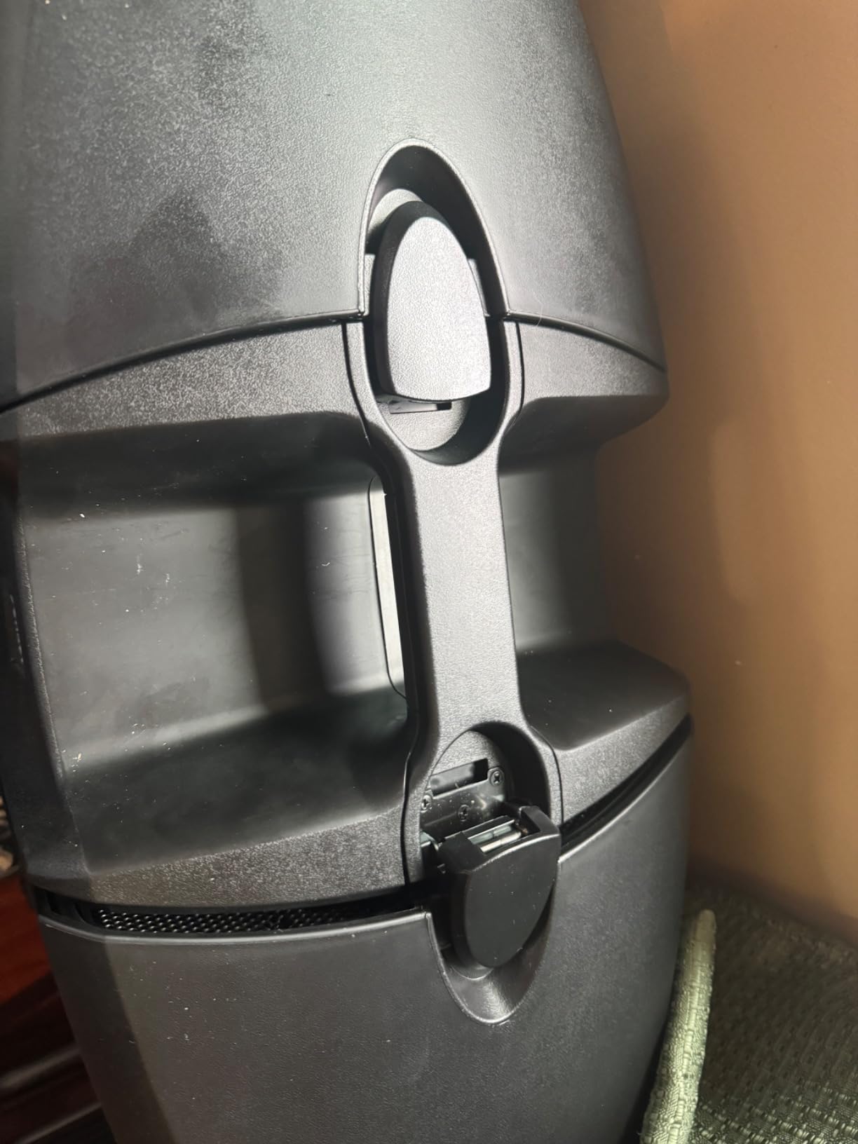 Fender Passport Conference S2 Portable PA System Bundle with Microphone Kit, Compact Speaker Stands, and Instrument Cable customer photo 2