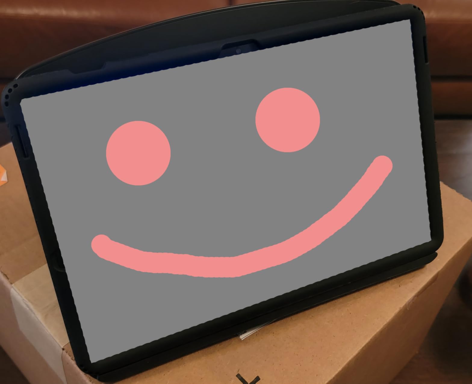 XPPen Drawing Tablet Stand for Desk,Silver Portable Holder for Graphics Tablet&Pen Display, Aluminum Computer Riser Compatible with 10 to 15.6 Inch Laptops and Drawing Tablets,Portable and Adjustable customer photo 1