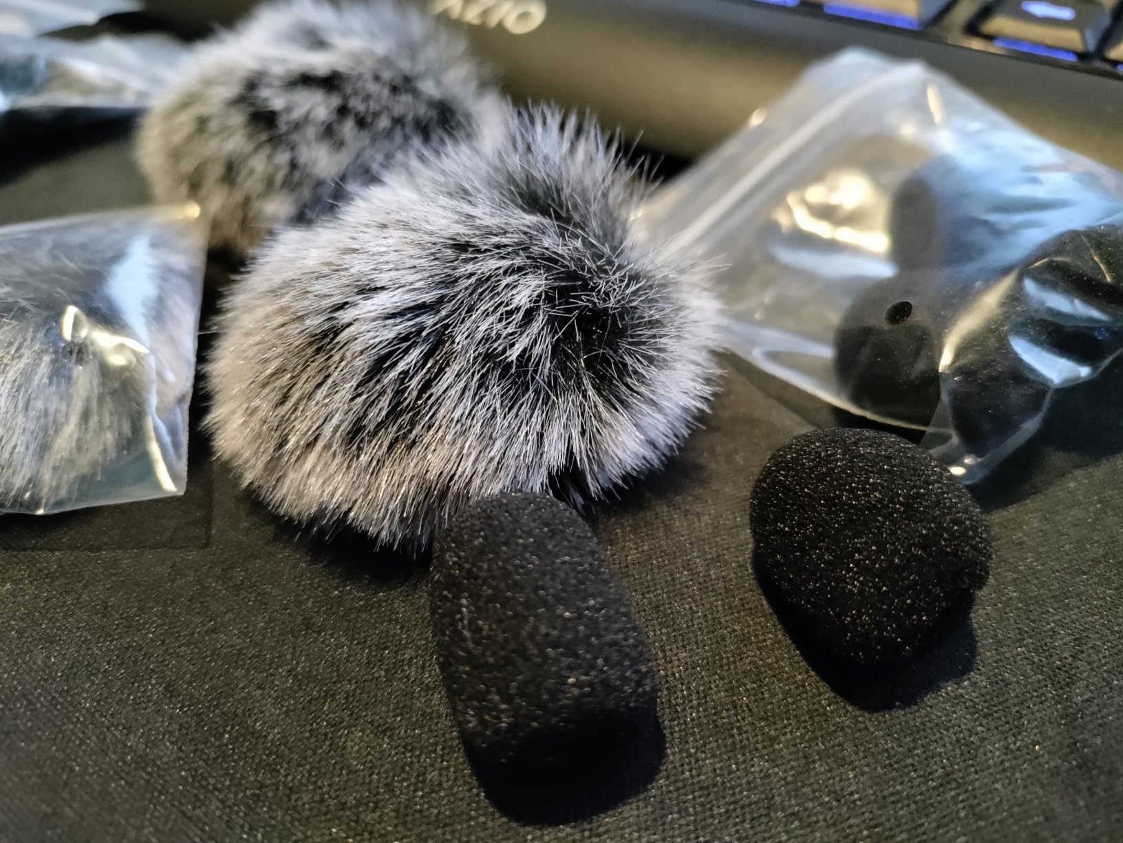 Cubilux Furry Windscreen & Foam Cover Set for Lavalier Lapel Microphone, Muff Windshield Windjammer Deadcat, Wind Muff & Dead Cat Set for Mini Clip-On Lav MIC, 5-Pack of Each customer photo 1