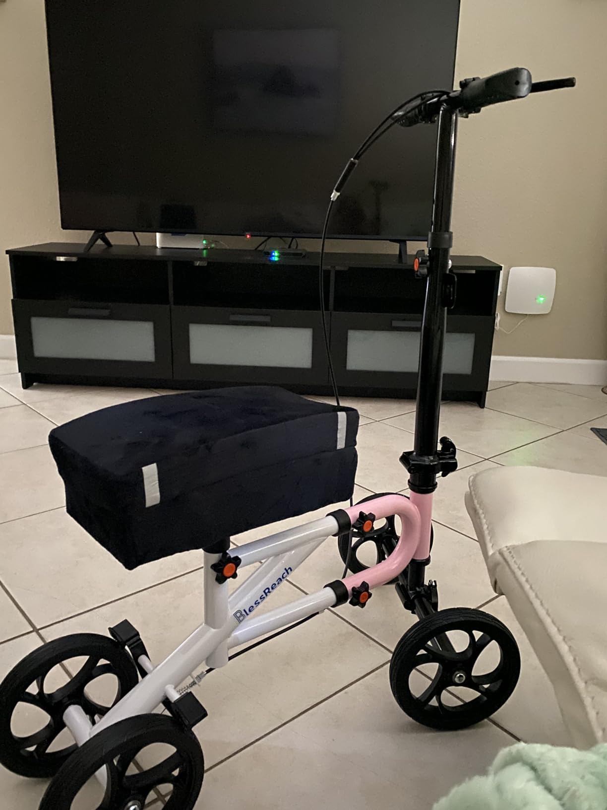 Economy Knee Scooter Steerable Knee Walker for Foot Injuries Compact Crutch Alternative with Dual Braking System (Black) customer photo 1