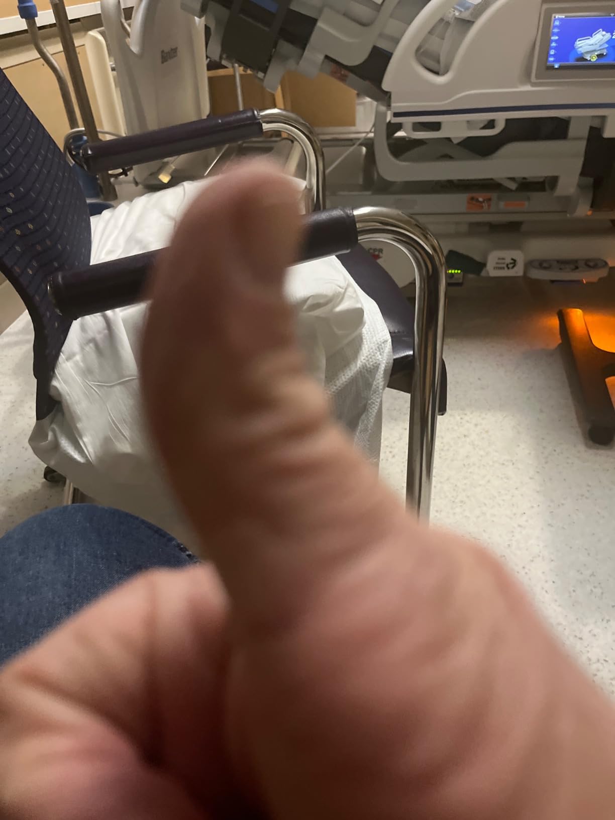 24PCS Disc Brake Caliper Tool Kit | Heavy Duty Disc Brake Piston Caliper Compressor Rewind Tool Set for Brake Pad Replacement Reset, Fits Most American European Japanese Autos (Red) customer photo 1