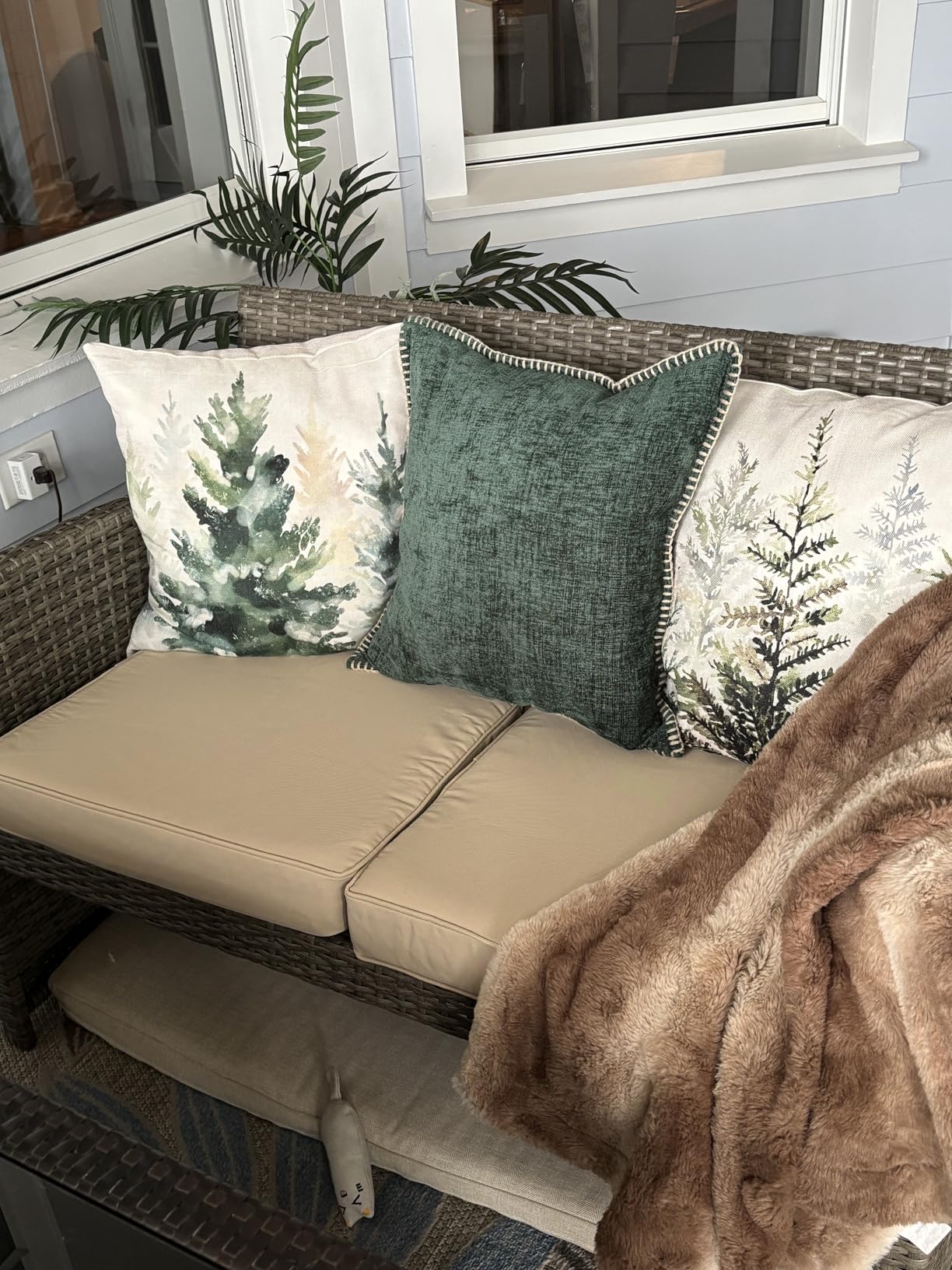 Favoyard Patio Chair Cushions 19 x 19 x 3 Inch Waterproof Outdoor Seat Cushions for Patio Furniture 3-Year Color Fastness Garden Sofa Couch Pads with Handle & Adjustable Straps Set of 2, Dark Grey customer photo 2