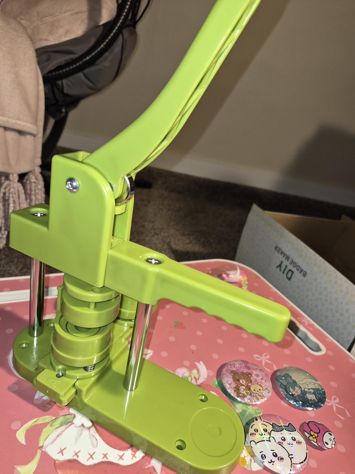 Button Maker Machine Multiple-Sizes - Pin Maker Machine 1.25 inch+2.25 inch, Interchangeable Button-models Badge Button Press Machine with 200 Sets 32+58mm Button Maker Supplies&Circle Cutter customer photo 1