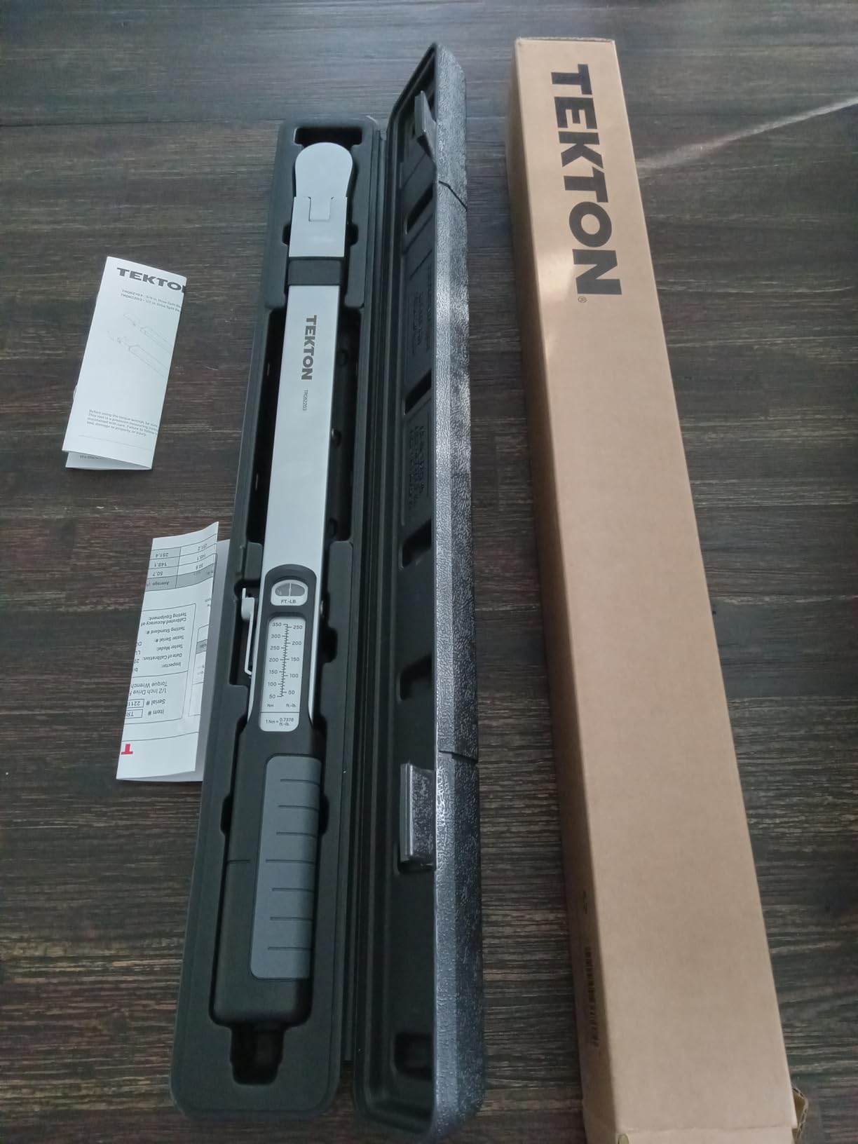 TEKTON 1/2 Inch Drive 72-Tooth Split Beam Torque Wrench (40-250 ft.-lb.) TRQ62203 customer photo 1