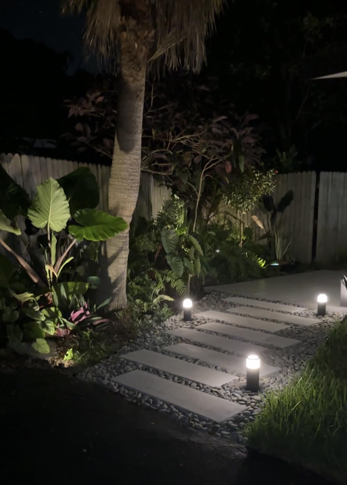 SURAIELEC 300W Wi-Fi Low Voltage Landscape Transformer, 2 Independent Channels, 2.4GHz Smart Landscape Lighting Transformer, Work with Alexa & Google Assistant,120V to 12V 15V AC, ETL Listed customer photo 1