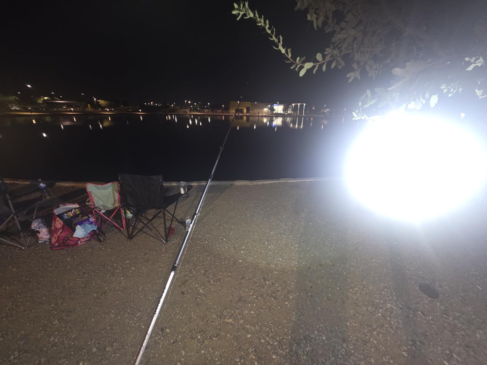 30W Rechargeable Work Light, 3000 Lumen Magnetic Work Light Battery Powered, Waterproof Portable Cordless Job Site Lighting for Construction Site, Workshop, Garage, Camping customer photo 2