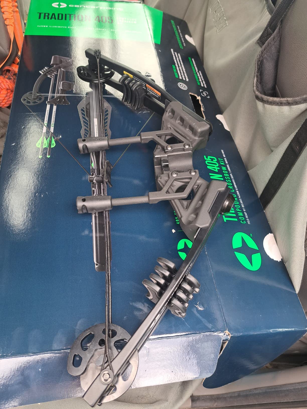 CenterPoint Tradition 405 405 FPS Compound Crossbow - 15 Inch Cocked with Whisper Silencing System and Illuminated Scope customer photo 1