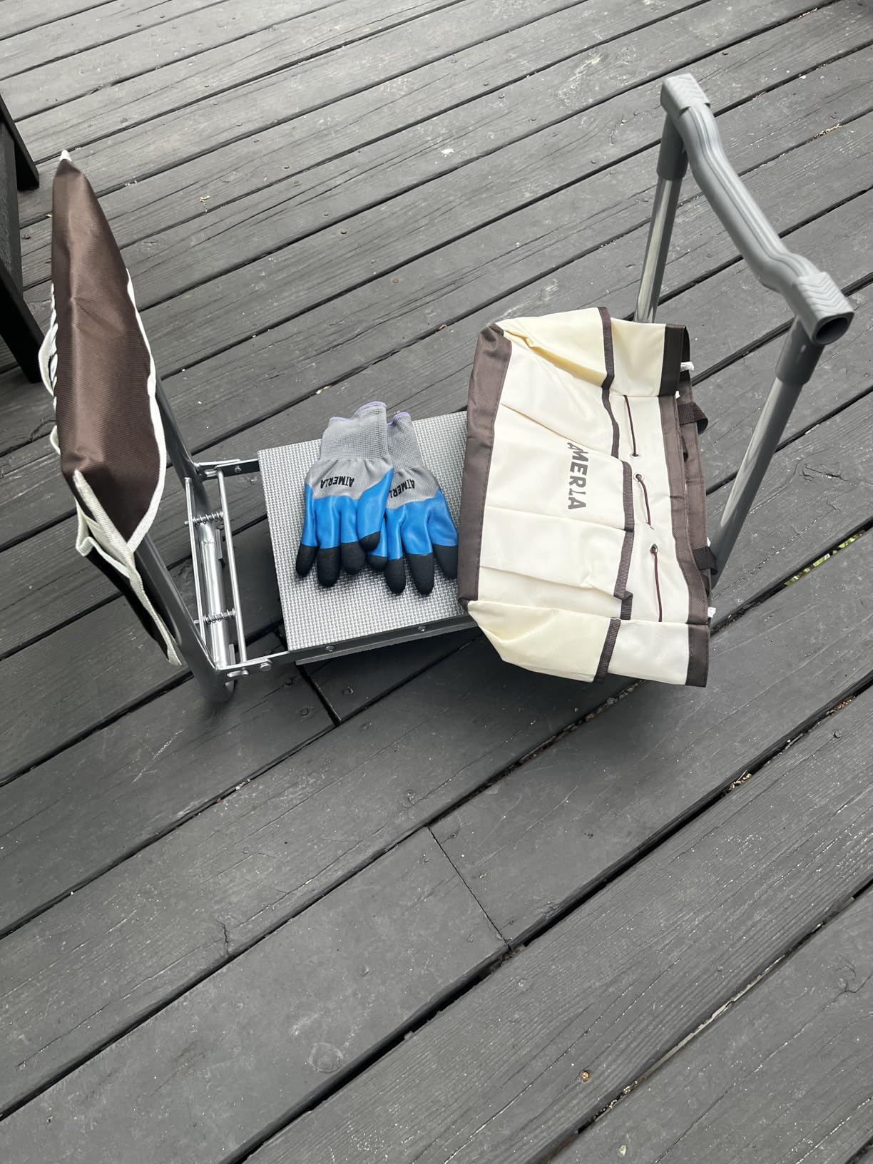 Aimerla Foldable Garden Kneeler Seat Heavy Duty [Upgraded Widened Thick Kneeling Pad] Garden Stool with Large Garden Tool Bags with Pockets - Portable Garden Bench Gardening Gifts for Parents customer photo 2