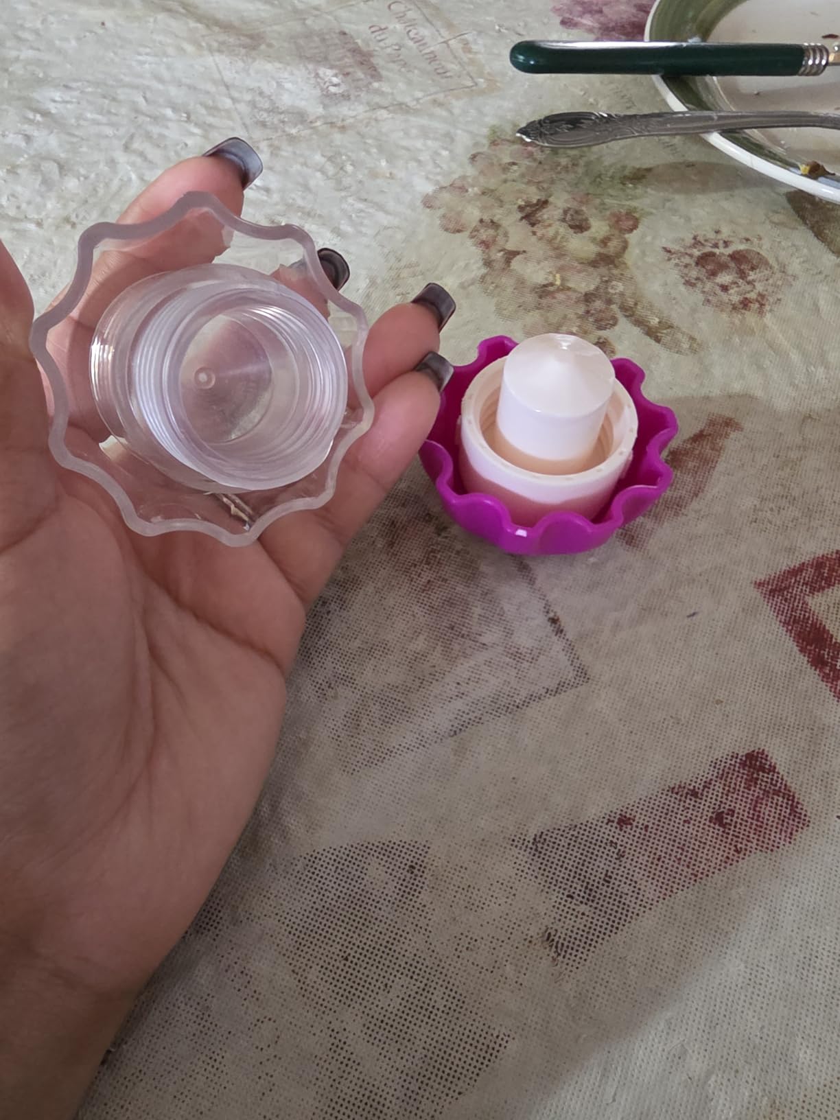 EZY DOSE Crush Pill, Vitamins, Tablets, Crusher and Grinder with Storage Compartment, Kids, Pets, Elderly, Effortlessly Crushes Medications into Fine Powder, Easy-to-Use Design, Blue, BPA Free customer photo 1