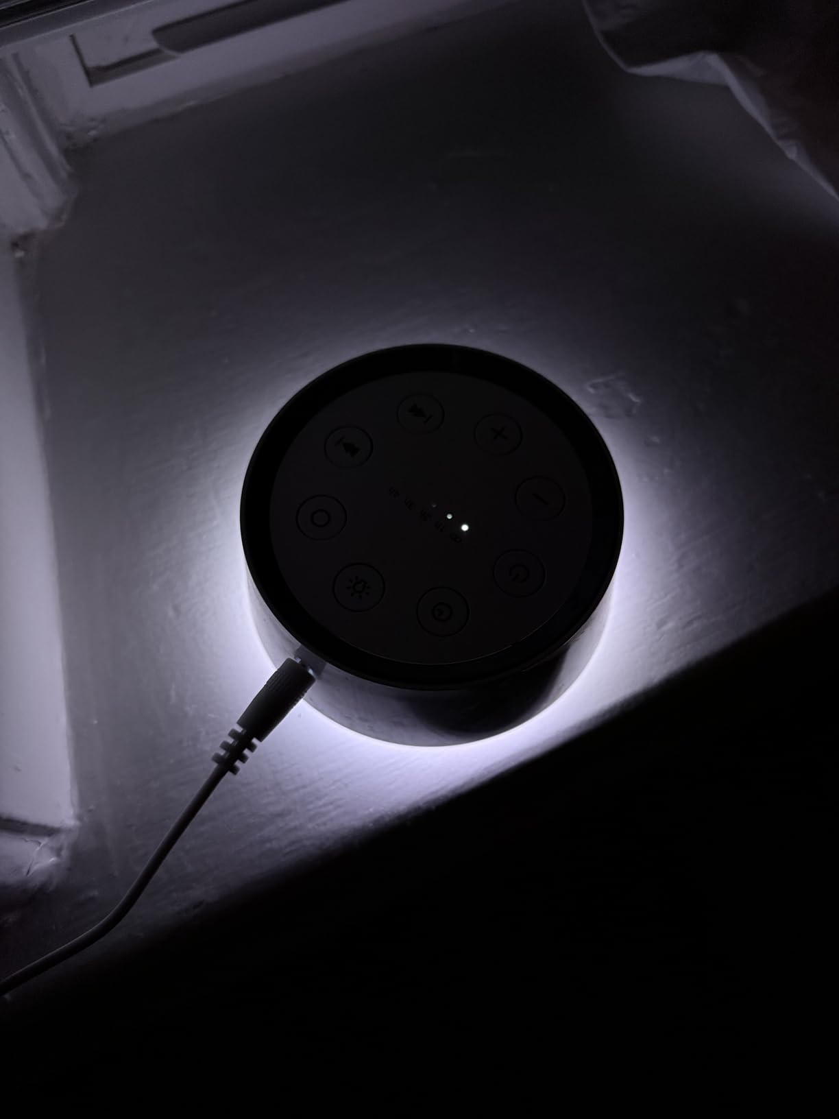 Brown Noise Sound Machine with 30 Soothing Sounds 12 Colors Night Light White Noise Machine for Adults Baby Kids Sleep Machines Memory Function 36 Volume Levels 5 Timers for Home Office Travel customer photo 2