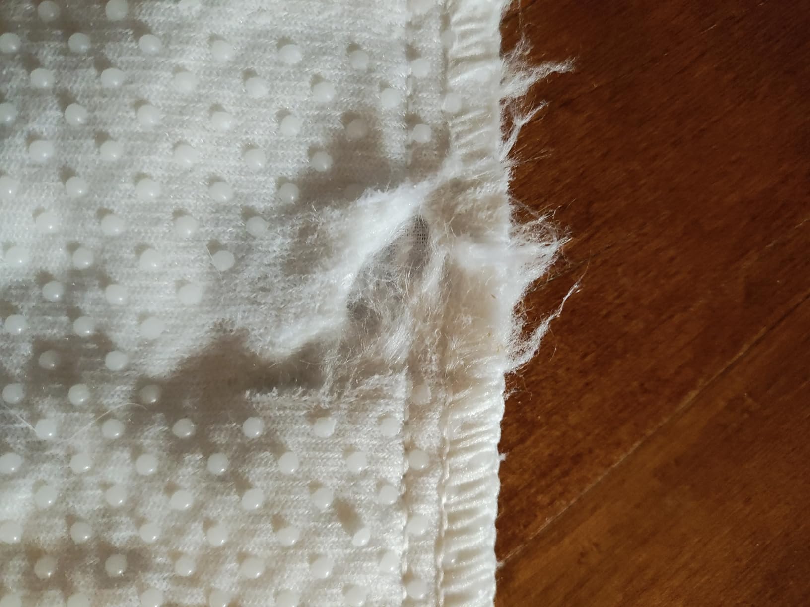 GORILLA GRIP Washable Underpads, Waterproof Reusable Heavy Absorbency Incontinence Bed Pads, Leak Proof Toddler Mattress Pad, 52x34 2 Pack, Slip Resistant for Bedwetting, Adults and Kids, White customer photo 1