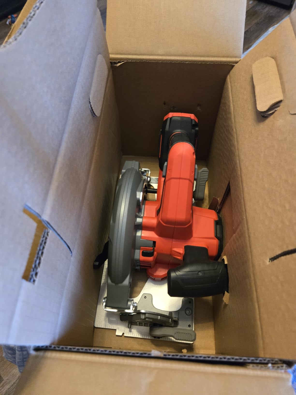 CRAFTSMAN V20 RP Cordless Circular Saw, 7-1/4 inch, Bare Tool Only (CMCS551B) customer photo 2