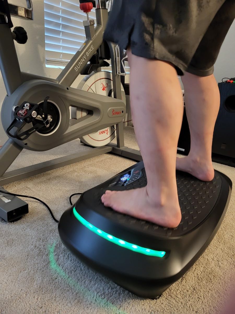 Sunny Health & Fitness Fitboard Vibration Platform Exercise Machine with Multiple Speed Settings and Vibration Modes for Multipurpose Workouts customer photo 1