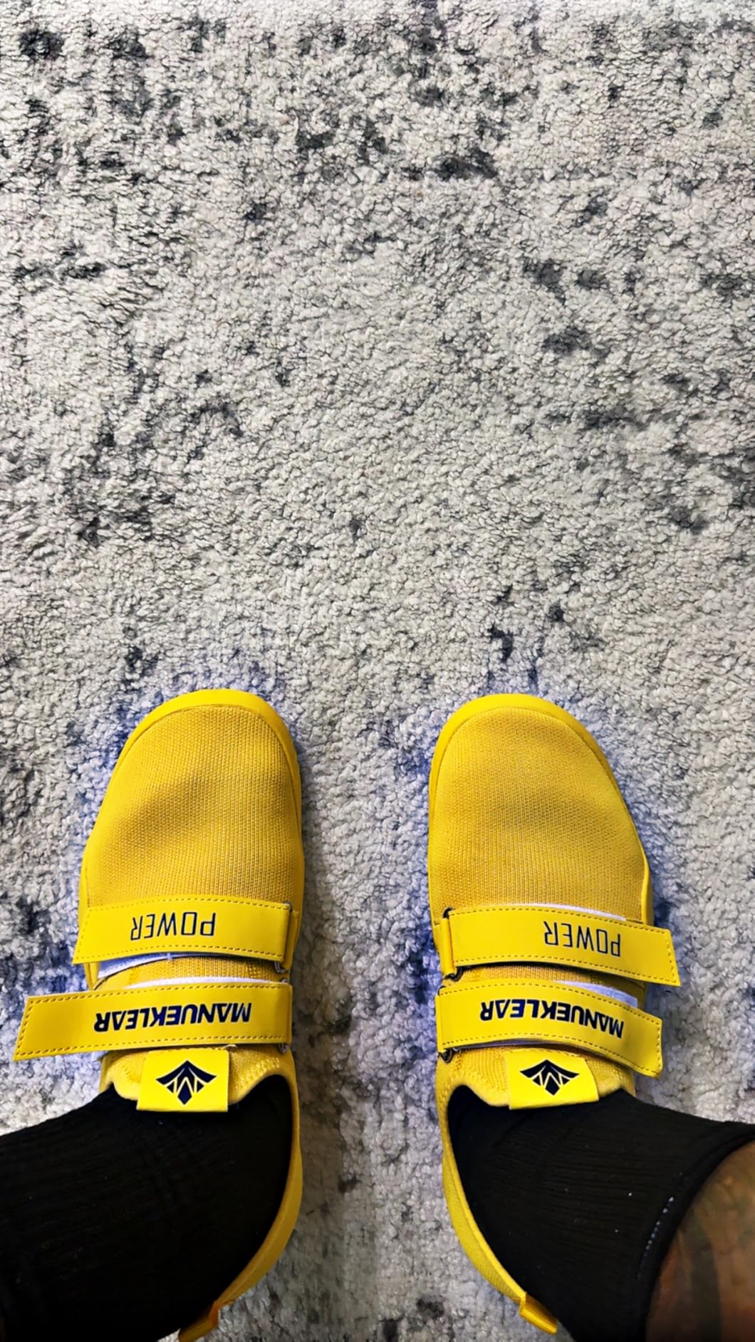 MANUEKLEAR Deadlift Shoes - Weight Lifting Shoes for Men Women - Weightlifting Squat Shoes Fitness Cross-Trainer Barefoot Gym Training Sneakers customer photo 1