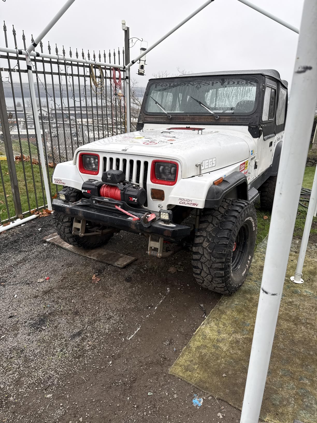 X-BULL Winch-13500 lb. Load Capacity Electric Winch Kit 12V Synthetic Rope,Waterproof IP67 Electric Winch with Hawse Fairlead, with Wireless Handheld Remote and Corded Control Recovery customer photo 1