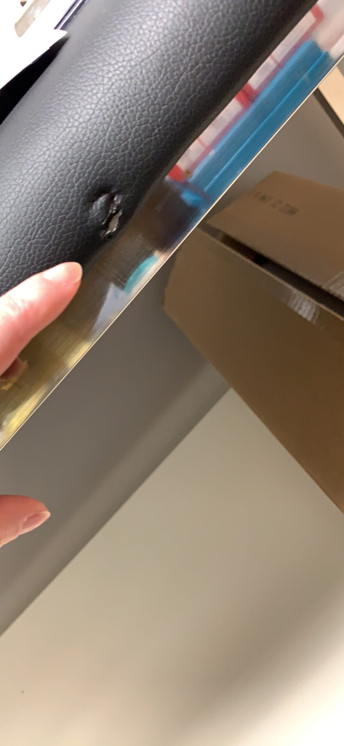 AdirMed VivaComfort Patient Exam Table with Shelf, Adjustable Back, and Foldable Legs, Medical Exam Table Black customer photo 1