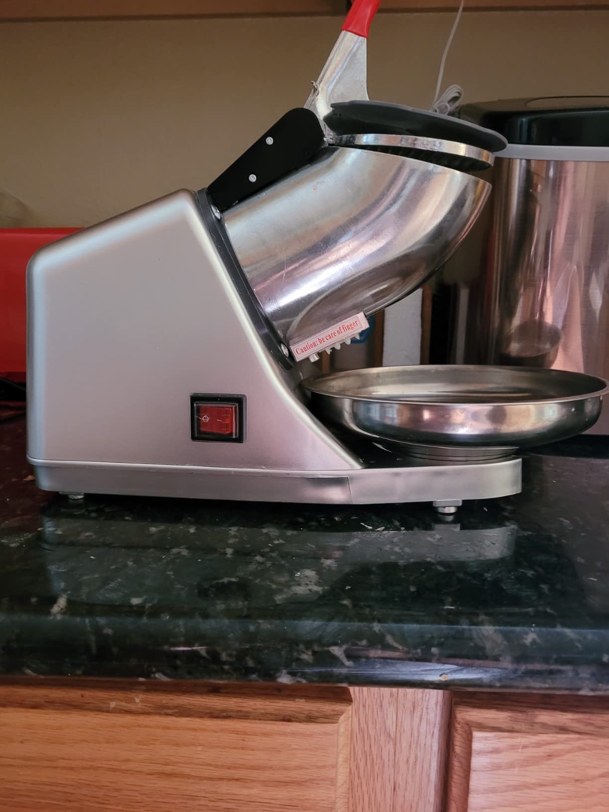 VIVOHOME Electric Ice Crusher Shaver 4 Blades Snow Cone Maker Machine Silver 210lbs/hr with Ice Pick for Home and Commercial Use customer photo 2