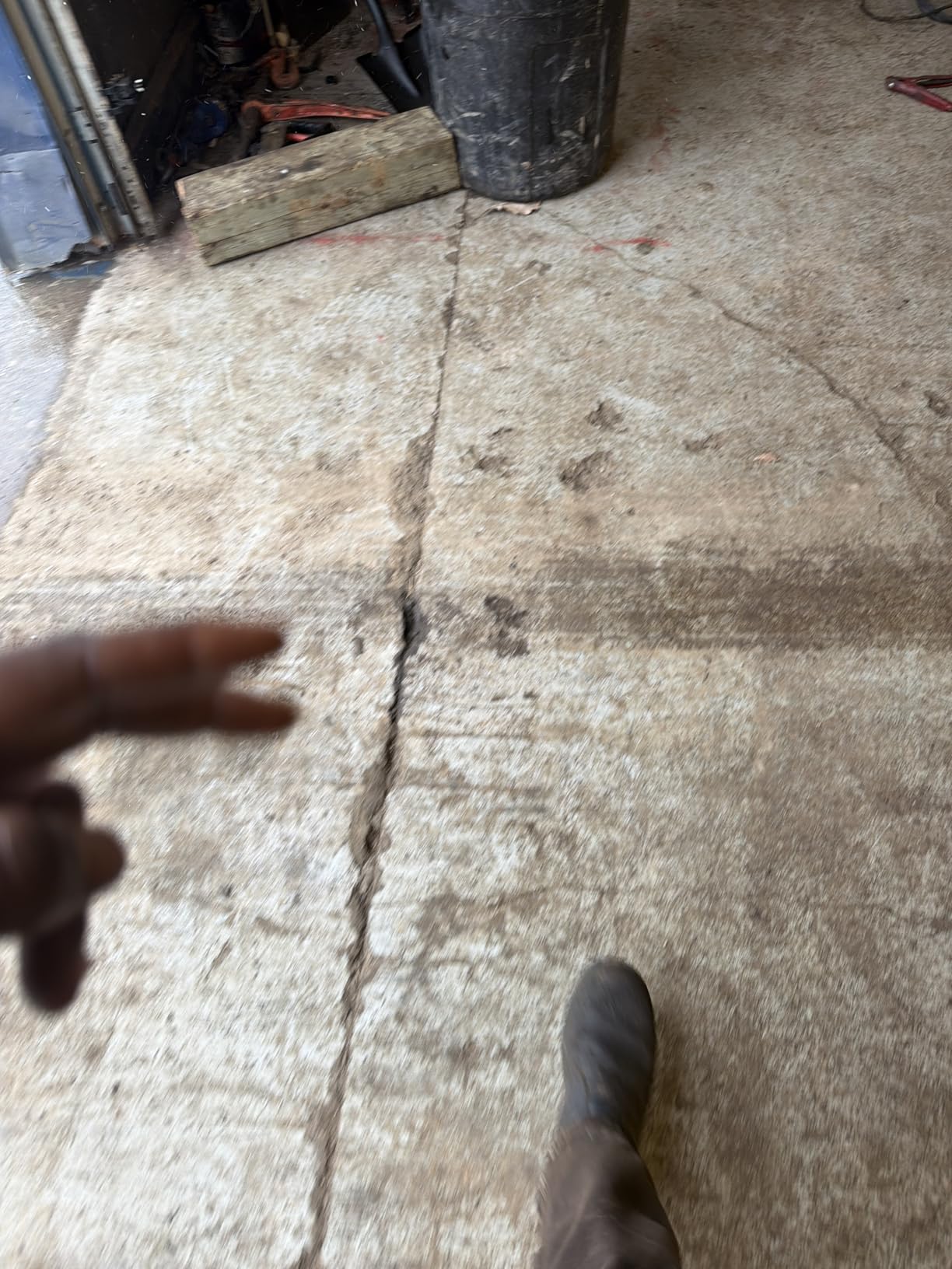 BETOOLL 13pcs Compression Tester with Spark Plug Tester - 300PSI Engine Cylinder Compression Gauge Automotive Tool customer photo 1