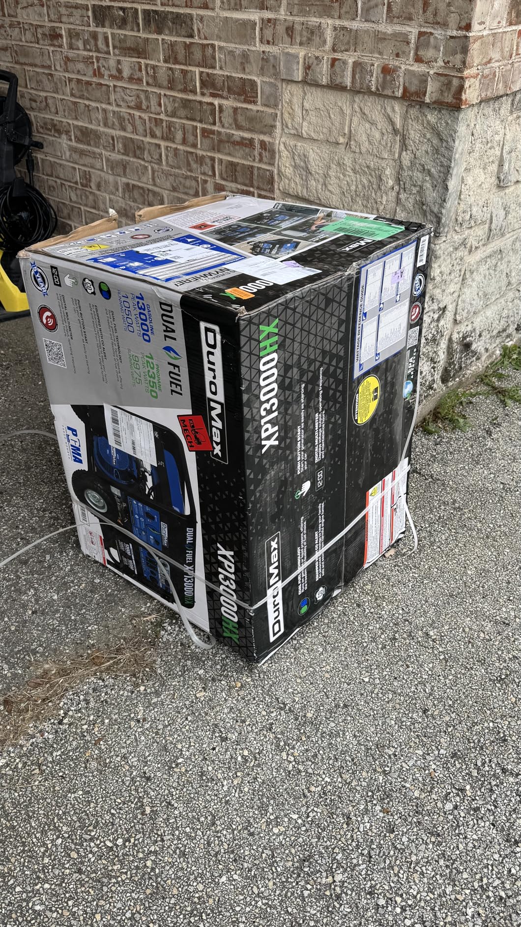 DuroMax XP15000HX 15,000-Watt Dual Fuel Portable Generator - Gas & Propane, Remote Electric Start, Whole Home Power Backup, Transfer Switch Ready, RV & Emergency Ready customer photo 1