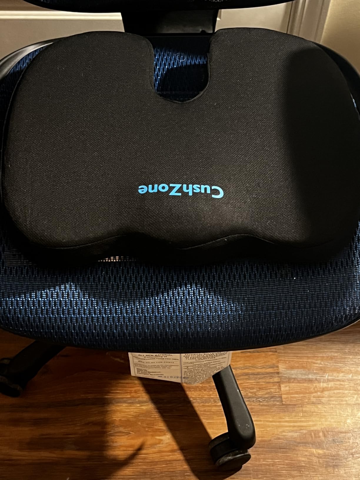 Office Chair Seat Cushion, Cooling Gel Enhanced Memory Foam Cushion for Long Sitting - Back, Sciatica, Coccyx, Tailbone Pain Relief Pillow - for Office, Gaming, Car, Wheelchair - Black, Large customer photo 2