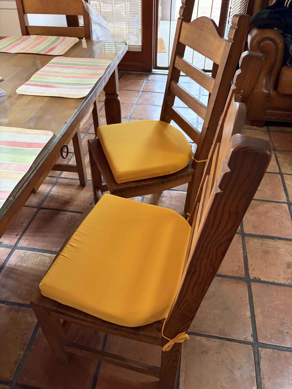 downluxe Outdoor Chair Cushions Set of 4 for Patio Furniture, Water-Resistant Patio Chair Cushions with Ties, High Density Foam Outdoor Seat Cushion, 17